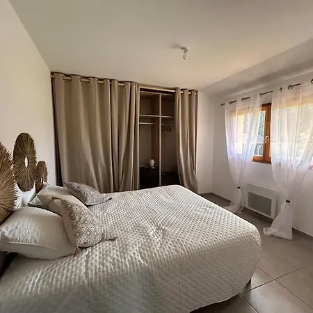 Location La Grange De Routge - 4 Etoiles *